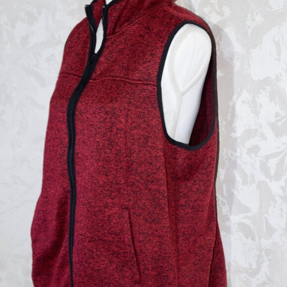 St. John's Bay Women's Red Fleece Full-Zip Vest | XL Petite - Picture 4 of 5